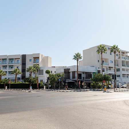 Kefalos Damon Hotel Apartments 파포스 외부 사진