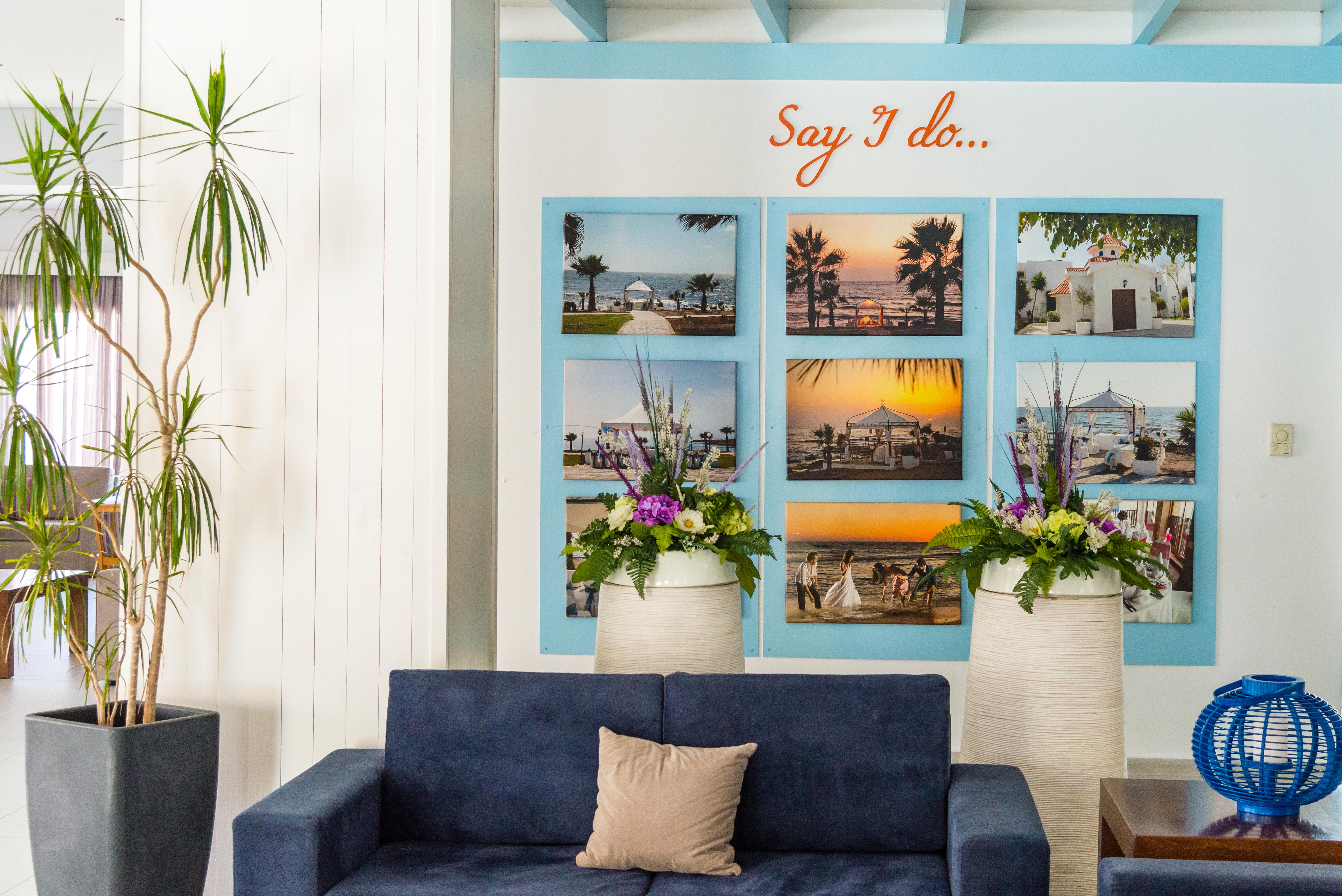 Kefalos Damon Hotel Apartments 파포스 외부 사진