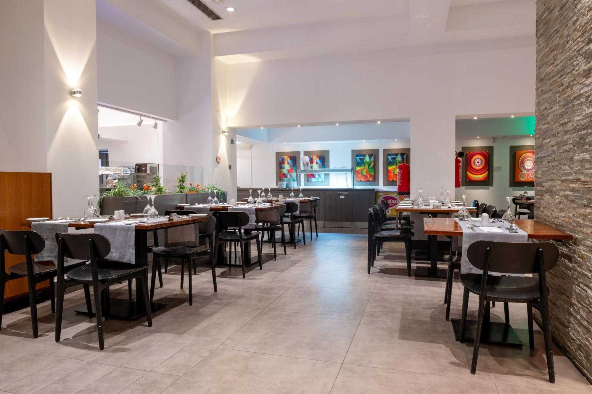 Kefalos Damon Hotel Apartments 파포스 외부 사진